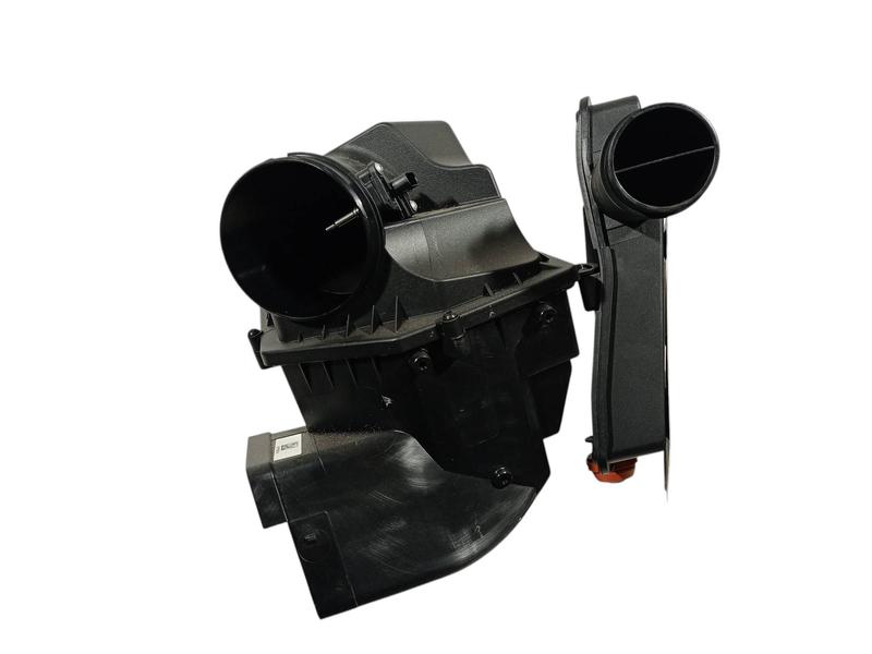 13715A1F9B8 Caja filtro de aire BMW X5 G05 LCI, X6 G06 LCI, X7 G07 LCI, XM G09