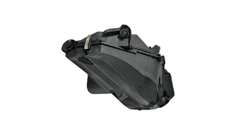 13717797460 Conducto admisión aire BMW 1 Series E81, 1 Series E82, 3 Series E90, 3 Series E91, 3 Series E92