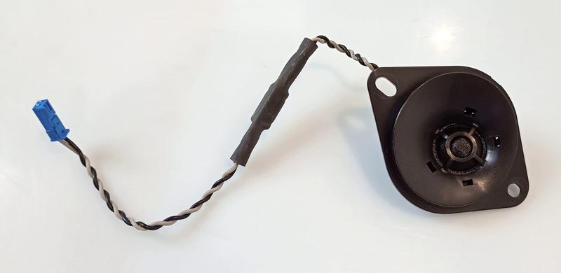 2622800 Altavoz puerta delantera BMW 1 Series F40