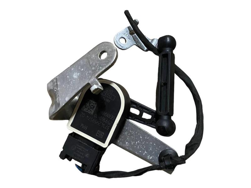 2959574 Sensor corrector óptico faro 8 Series F93 M8 Gran Coupé