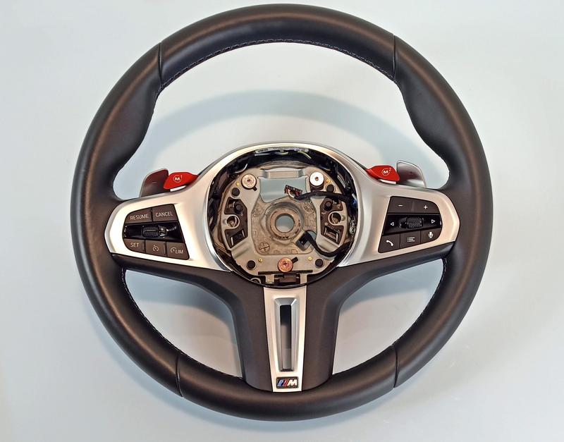 32308094391 Volante BMW 5 Series F90 M5, 5 Series F90 M5 LCI, 8 Series F91 M8 Convertible, 8 Series F92 M8 Coupé, X3 M F97, X4 M F98, X5 M F95, X6 M F96