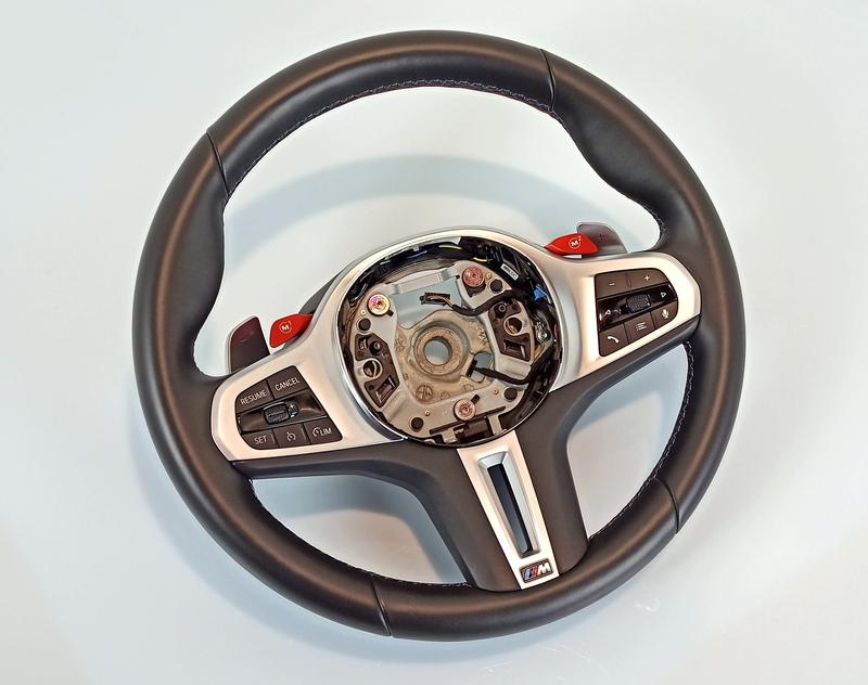 32308094391 Volante BMW 5 Series F90 M5, 5 Series F90 M5 LCI, 8 Series F91 M8 Convertible, 8 Series F92 M8 Coupé, X3 M F97, X4 M F98, X5 M F95, X6 M F96