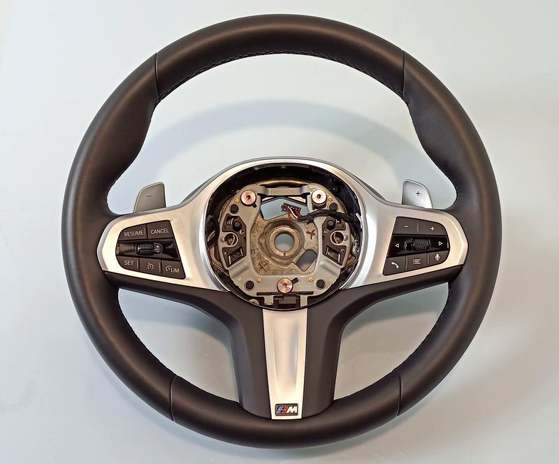 32308094542 Volante BMW X3 G01 LCI, X3 G08, X4 G02