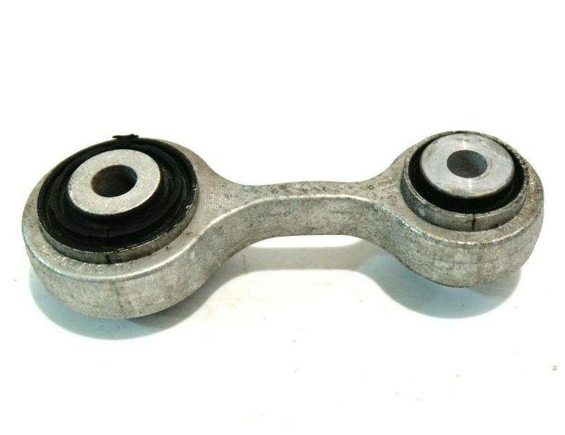 33326775683 6775683 Bieleta barra estabilizadora trasera BMW 5 Series F07 GT, 5 Series F07 GT LCI, 5 Series F10, 5 Series F11, 5 Series F18, 6 Series F06 Gran Coupé, 6 Series F06 Gran Coupé LCI, 6 Series F12, 6 Series F13, 7 Series F01