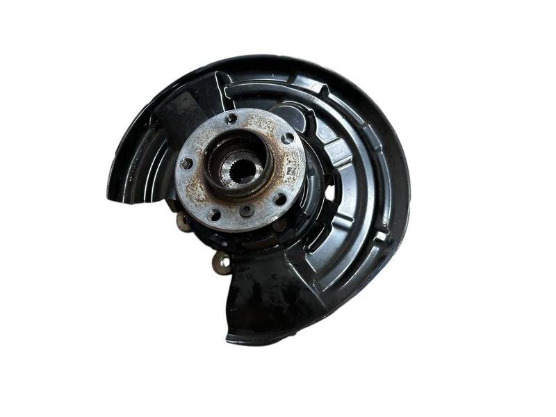 33326792515 Mangueta trasera BMW 1 Series F20, 1 Series F20 LCI, 1 Series F21, 1 Series F21 LCI, 2 Series F22, 2 Series F22 LCI, 2 Series F23, 2 Series F23 LCI, 4 Series F33, 4 Series F33 LCI, 4 Series F36 Gran Coupé, 4 Series F36 Gran Coupé LCI