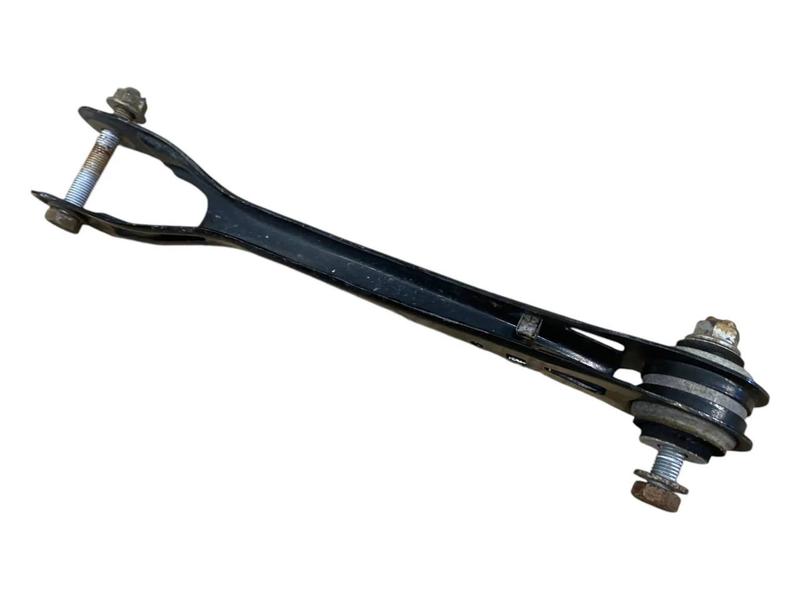 33326861114 Brazo suspensión trasero BMW 5 Series F90 M5, 5 Series F90 M5 LCI, 5 Series G30, 5 Series G30 LCI, 5 Series G31 Touring, 5 Series G31 Touring LCI, 5 Series G38, 5 Series G38 LCI, 6 Series G32 GT, 6 Series G32 GT LCI, 7 Series G11, 7 Series G11 LCI, 7 Series G12, 7 Series G12 LCI, 8 Series G15 Coupé