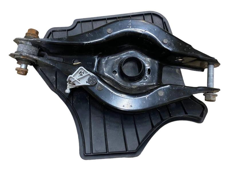 33326886448 Brazo superior suspensión trasera BMW 3 Series G20 Saloon, 3 Series G20 Saloon LCI, 3 Series G21 Touring, 3 Series G21 Touring LCI, Z4 G29