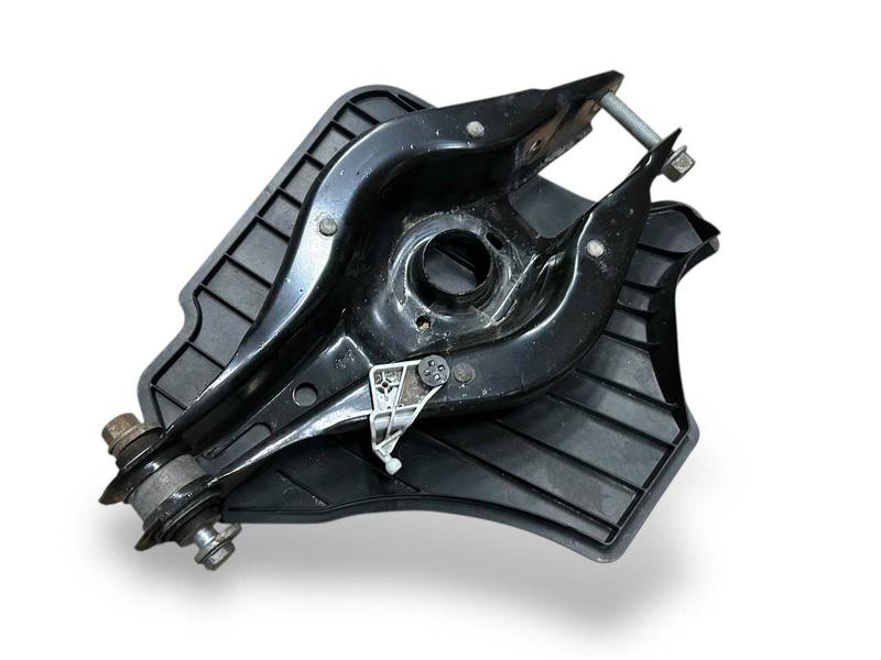 33326886448 Brazo suspensión trasero BMW 2 Series G42, 3 Series G20 Saloon, 3 Series G20 Saloon LCI, 3 Series G21 Touring LCI, 4 Series G22 Coupé LCI, 4 Series G23 Convertible LCI, 4 Series G26 Gran Coupé LCI, Z4 G29