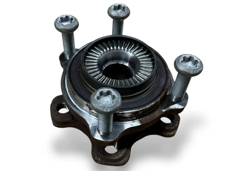 33406899175 Rodamiento rueda trasera BMW 1 Series F70, 2 Series G42, 2 Series U06 Active Tourer, 3 Series G20 Saloon, 3 Series G21 Touring, 3 Series G28 Saloon, 4 Series G22 Coupé, 4 Series G23 Convertible, 5 Series G30, 5 Series G60 Saloon, 5 Series G68 Saloon, 7 Series G70