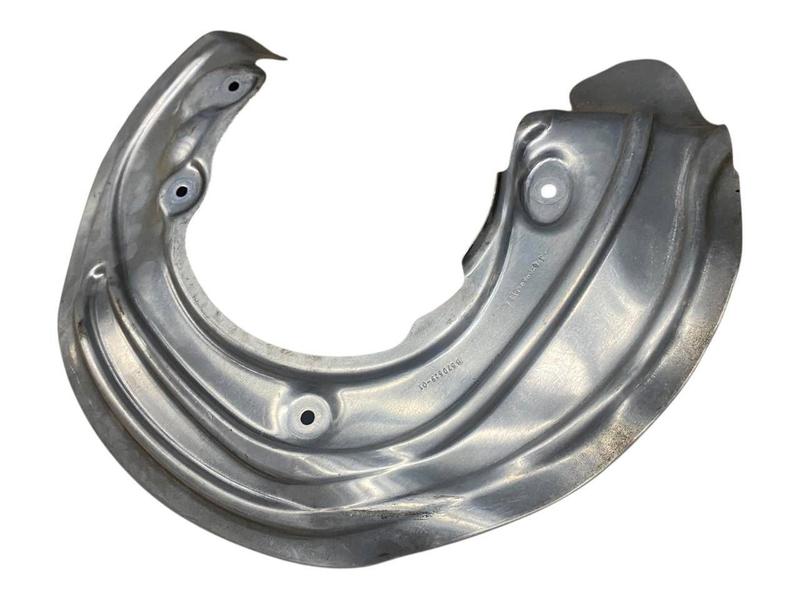 34106870529 Placa protección disco delantero BMW X3 G01, X3 G08, X4 G02