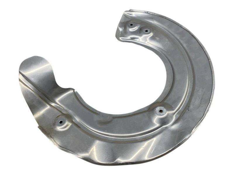 34106878311 Placa protección disco delantero BMW 7 Series G12, 7 Series G12 LCI, X5 G05 LCI, X5L G18 LCI, X6 G06 LCI, X7 G07 LCI