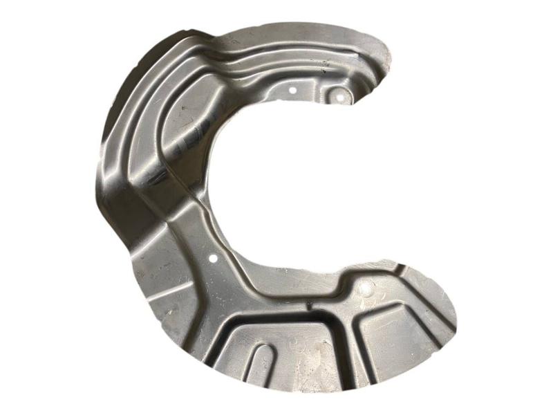 34116792238 Placa protección disco delantero BMW 1 Series F20, 1 Series F20 LCI, 1 Series F21, 1 Series F21 LCI, 2 Series F22, 2 Series F22 LCI, 2 Series F23, 2 Series F23 LCI, 3 Series F30, 3 Series F30 LCI, 3 Series F31, 3 Series F31 LCI, 3 Series F34 GT LCI, 3 Series F35, 3 Series F35 LCI, 4 Series F32, 4 Series F32 LCI, 4 Series F33, 4 Series F33 LCI, 4 Series F36 Gran Coupé LCI