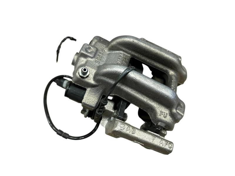 34216850858 Pinza freno trasera BMW 1 Series F20, 1 Series F20 LCI, 1 Series F21, 1 Series F21 LCI, 2 Series F22, 2 Series F22 LCI, 2 Series F23, 2 Series F23 LCI, 3 Series F30, 3 Series F30 LCI, 3 Series F31, 3 Series F31 LCI, 3 Series F34 GT LCI, 4 Series F32, 4 Series F32 LCI, 4 Series F33, 4 Series F33 LCI, 4 Series F36 Gran Coupé LCI