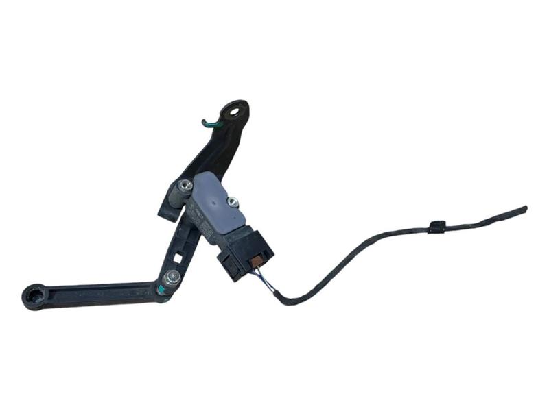 37146867646 Sensor corrector óptico faro BMW 2 Series F45 Active Tourer, 2 Series F45 Active Tourer LCI, 2 Series F46 Gran Tourer, 2 Series F46 Gran Tourer LCI, i3 I01, i8 I12, MINI F55, MINI F56, X1 F48, X5 F15, X5 M F85, X6 F16, X6 M F86