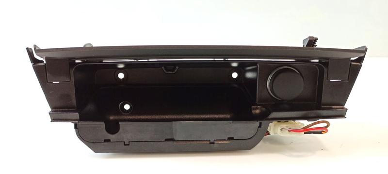 51169182502 Cenicero BMW 7 Series F01, 7 Series F01 LCI, 7 Series F02, 7 Series F02 LCI, 7 Series F04 Hybrid