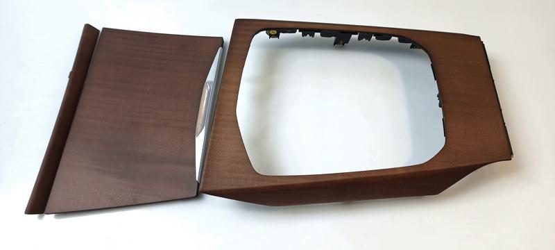 51169496489 Embellecedor consola central BMW 3 Series G20 Saloon, 3 Series G20 Saloon LCI, 3 Series G21 Touring, 3 Series G21 Touring LCI, 3 Series G28 Saloon, 3 Series G28 Saloon LCI, 4 Series G22 Coupé, 4 Series G22 Coupé LCI, 4 Series G23 Convertible, 4 Series G23 Convertible LCI