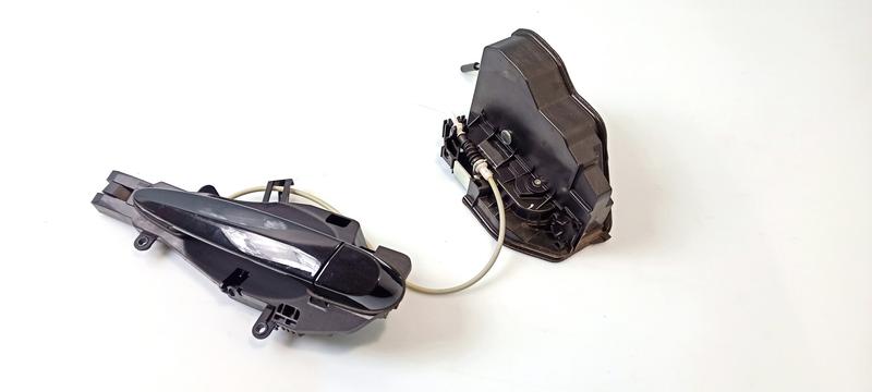 51212992985 Embellecedor tirador puerta delantera BMW X1 E84