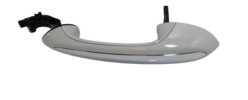 51217417813 Embellecedor tirador puerta delantera BMW 5 Series F90 M5, 5 Series G30, 5 Series G31 Touring, 5 Series G38