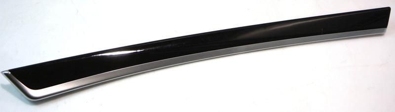 51427225552 51427225551 51427225529 51427225530 Tapizado puerta delantera BMW 5 Series F10, 5 Series F10 LCI, 5 Series F11, 5 Series F11 LCI, 5 Series F18, 5 Series F18 LCI