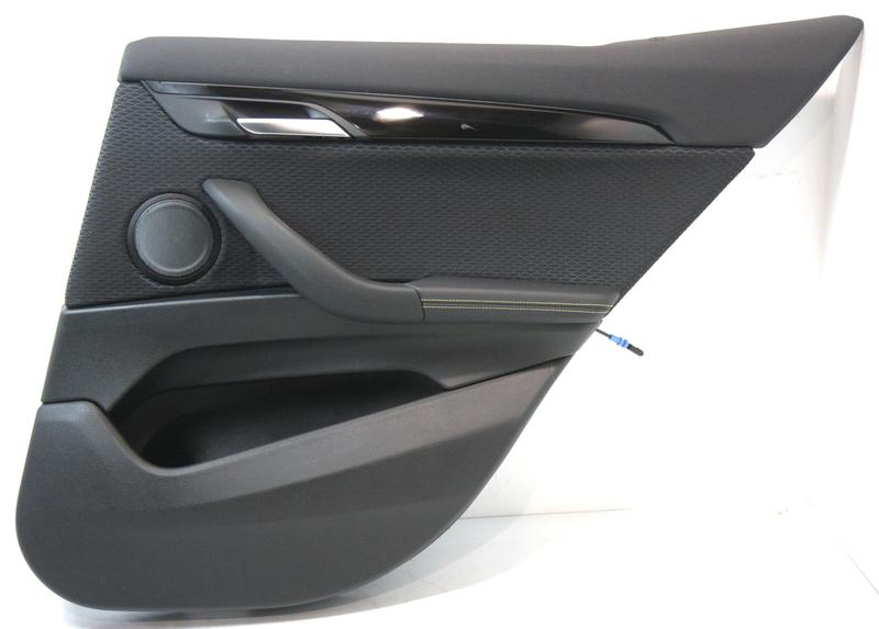 51427420864 Tapizado puerta trasera BMW X2 F39