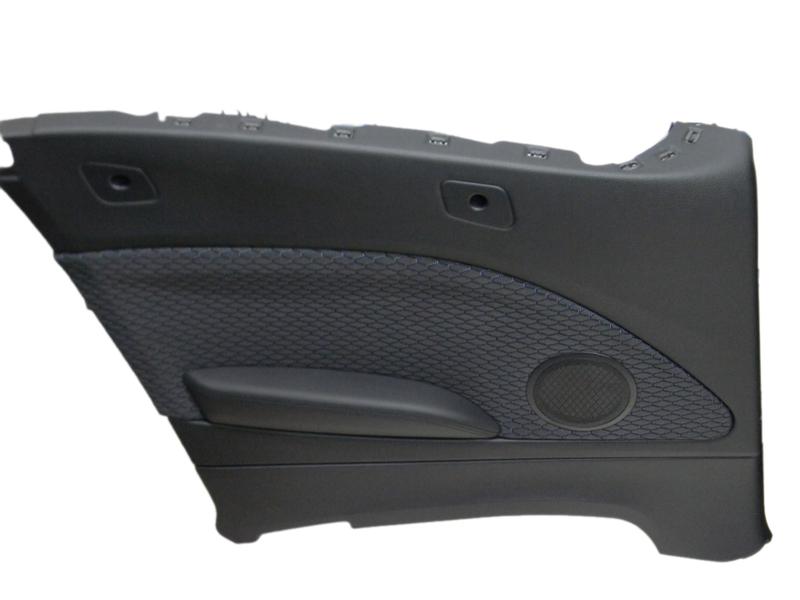 51438062745 Tapizado puerta trasera 2 Series F23