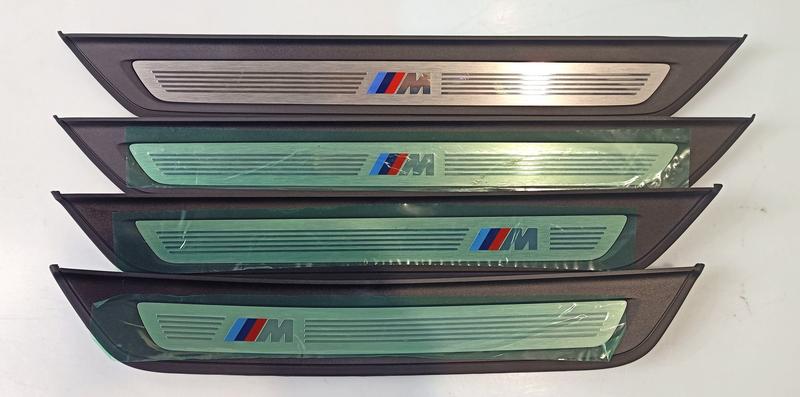 51475A0DB65 Embellecedor umbral delantero BMW 5 Series G30, 5 Series G30 LCI, 5 Series G31 Touring, 5 Series G31 Touring LCI