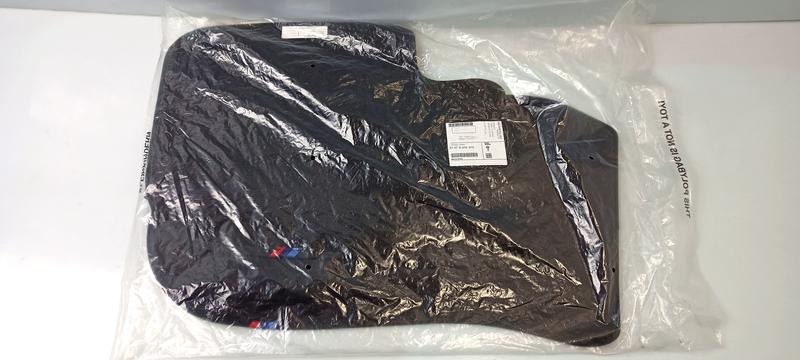 51478076815 Juego alfombrillas BMW Z4 G29