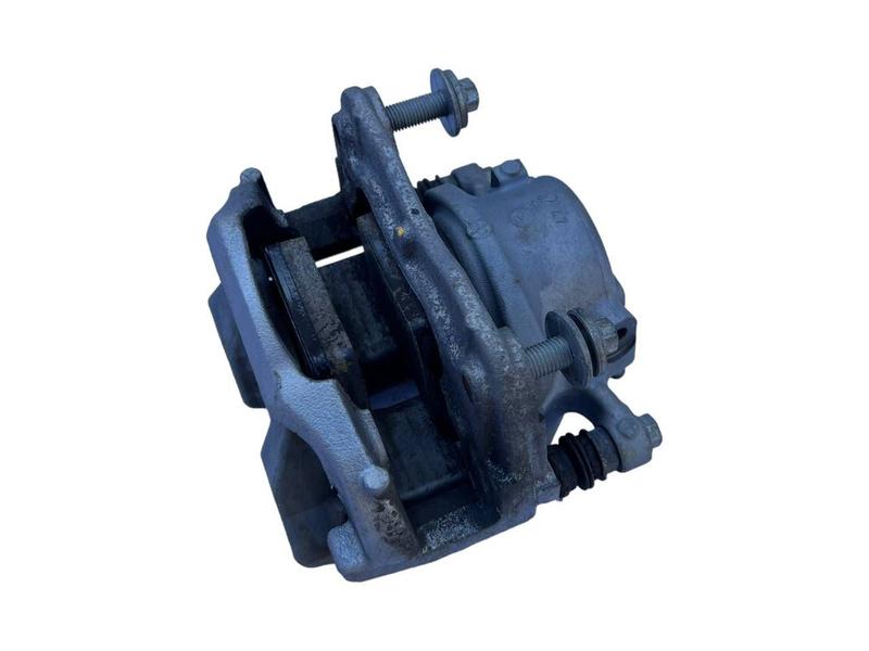 53389A Pinza freno delantera X3 G01