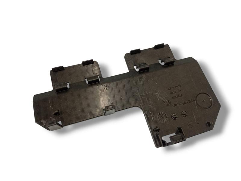 61146817771 Relé control corriente BMW 5 Series G30, 5 Series G30 LCI, 7 Series G11, 7 Series G11 LCI, 7 Series G12, 7 Series G12 LCI, X3 G01, X3 G08, X4 G02