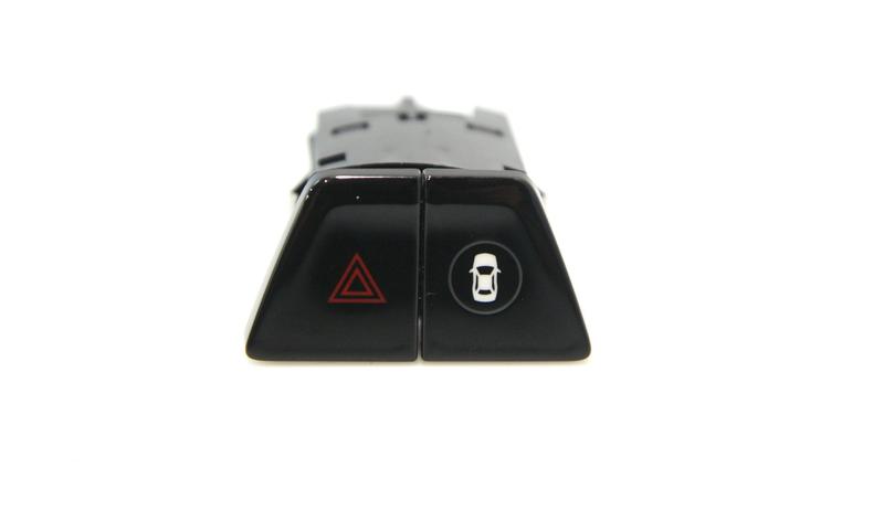 61316993047 Triángulo de emergencia 5 Series F90 M5, 5 Series F90 M5 LCI, 5 Series G30, 5 Series G30 LCI, 5 Series G31 Touring, 5 Series G31 Touring LCI, 5 Series G38, 5 Series G38 LCI, 6 Series G32 GT, 6 Series G32 GT LCI, 7 Series G11, 7 Series G11 LCI, 7 Series G12, 7 Series G12 LCI