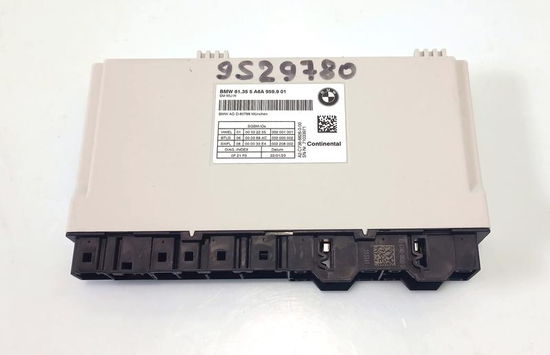 61355A6A959 EXMAESTRO electrónica y volantes BMW 5 Series F90 M5, 5 Series F90 M5 LCI, 5 Series G30, 5 Series G30 LCI, 5 Series G31 Touring, 5 Series G31 Touring LCI, 5 Series G38, 5 Series G38 LCI, 6 Series G32 GT, 6 Series G32 GT LCI, 7 Series G11, 7 Series G11 LCI, 7 Series G12, 7 Series G12 LCI, X3 G01, X3 G08, X4 G02, X5 G05, X7 G07