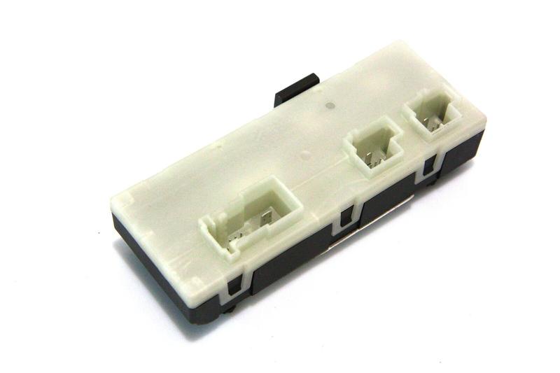 61359451484 Módulo maletero BMW 1 Series F40, 3 Series G20 Saloon, 3 Series G20 Saloon LCI, 5 Series G30, 5 Series G30 LCI