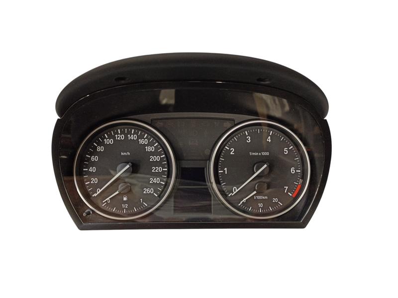 62109283827 EXMAESTRO electrónica y volantes BMW X1 E84