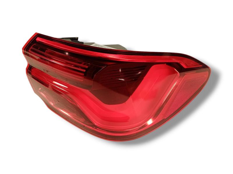 63217420740 Pilotos traseros BMW X2 F39