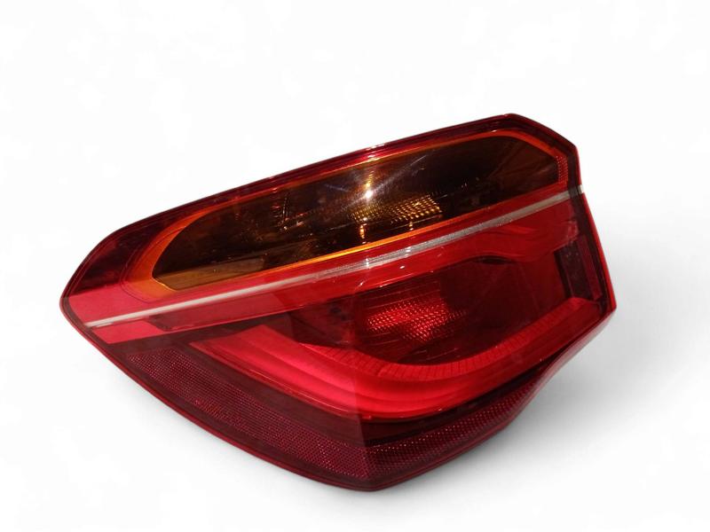 63217488545 Pilotos traseros BMW X1 F48