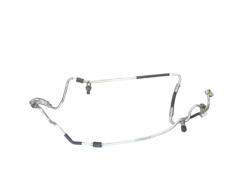 64539151733 Tubería A/C BMW 1 Series E81, 1 Series E82, 1 Series E87, 1 Series E87 LCI, 1 Series E88, 3 Series E90, 3 Series E91, 3 Series E92