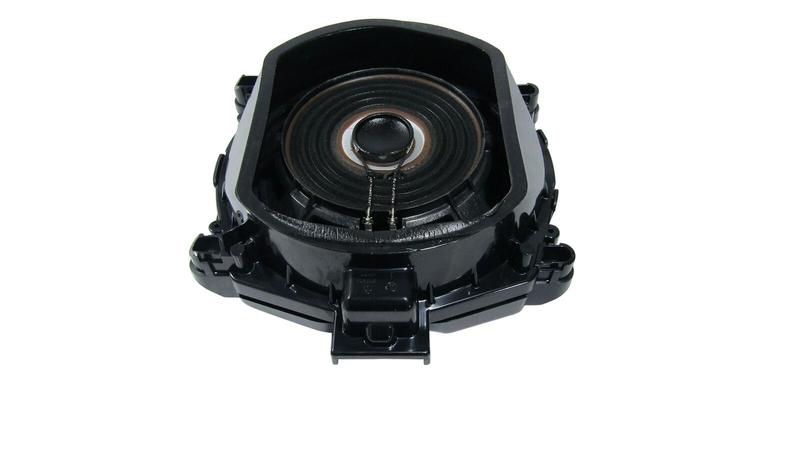 65139218695 Subwoofer BMW X3 F25, X6 E71