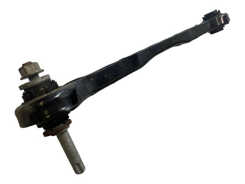 6763471 Brazo suspensión trasero X1 E84