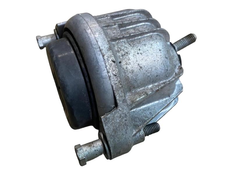 6768853 Soporte motor 1 Series E81, 1 Series E82, 1 Series E87, 1 Series E87 LCI, 1 Series E88, 3 Series E90, 3 Series E90 LCI, 3 Series E91, 3 Series E91 LCI, 3 Series E92, 3 Series E92 LCI, 3 Series E93, 3 Series E93 LCI, X1 E84, Z4 E89
