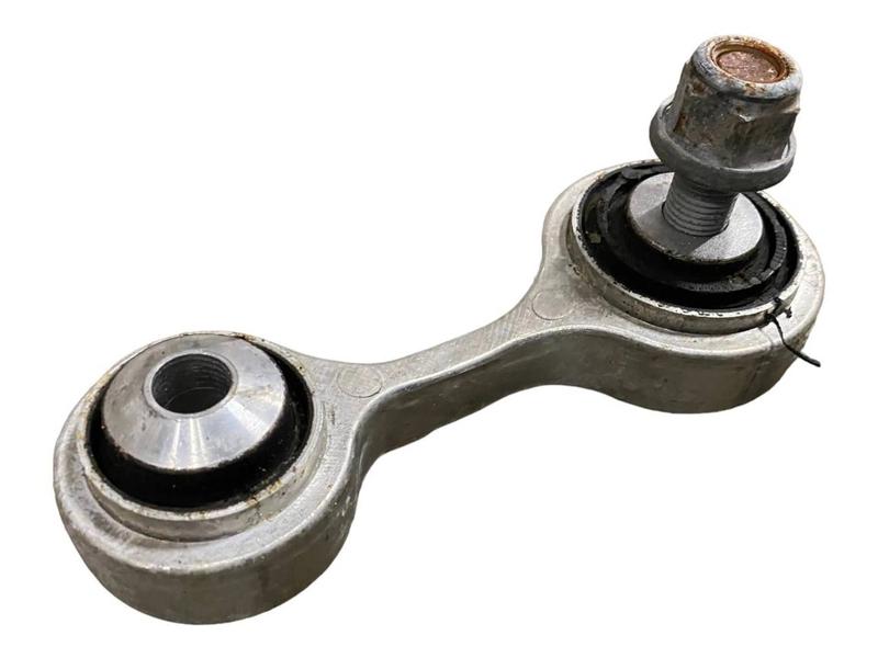 6775683 Brazo suspensión trasero 5 Series F07 GT LCI, 5 Series F10, 5 Series F10 LCI, 5 Series F11, 5 Series F11 LCI, 5 Series F18, 5 Series F18 LCI, 6 Series F06 Gran Coupé LCI, 6 Series F12, 6 Series F12 LCI, 6 Series F13, 6 Series F13 LCI, 7 Series F01, 7 Series F01 LCI, 7 Series F02, 7 Series F02 LCI, 7 Series F04 Hybrid