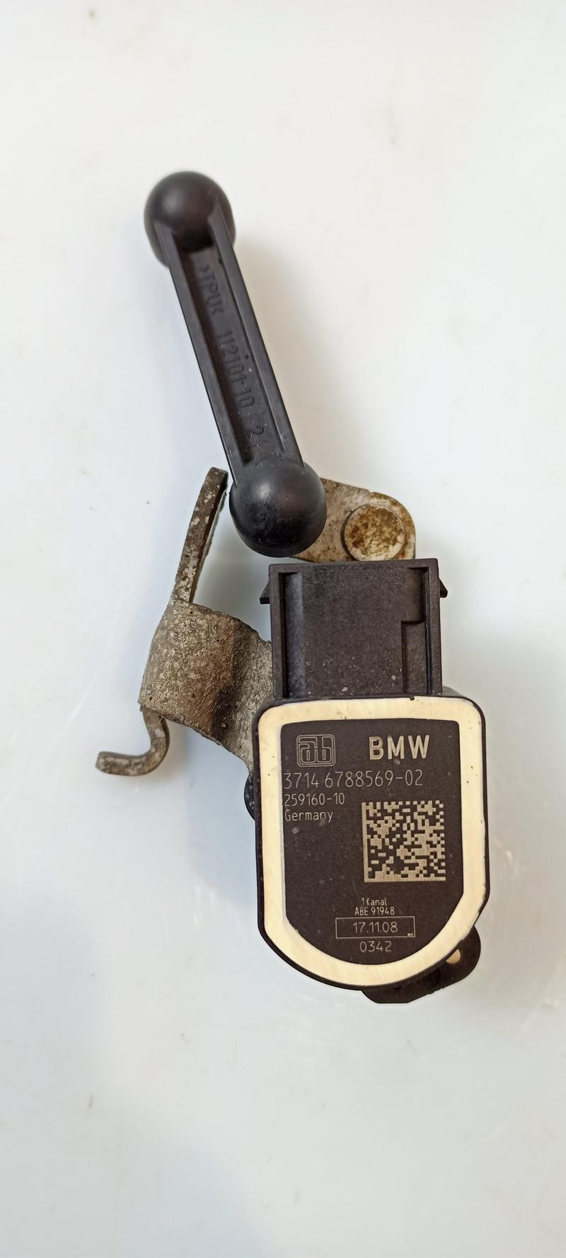 6788569 Sensor corrector óptico faro BMW 1 Series F20, 1 Series F20 LCI, 1 Series F21, 1 Series F21 LCI, 2 Series F22, 2 Series F22 LCI, 2 Series F23, 2 Series F23 LCI, 2 Series F87 M2, 2 Series F87 M2 LCI, 3 Series F30, 3 Series F30 LCI, 3 Series F31, 3 Series F31 LCI, 3 Series F34 GT LCI, 3 Series F35, 3 Series F35 LCI, 3 Series F80 M3 LCI, 4 Series F32, 4 Series F32 LCI, 4 Series F33, 4 Series F33 LCI, 4 Series F36 Gran Coupé, 4 Series F36 Gran Coupé LCI, 4 Series F82 M4, 4 Series F82 M4 LCI, 4 Series F83 M4, 4 Series F83 M4 LCI, 5 Series F07 GT LCI, 5 Series F10, 5 Series F10 LCI, 5 Series F11, 5 Series F11 LCI, 5 Series F18, 5 Series F18 LCI, 6 Series F06 Gran Coupé LCI, 6 Series F12, 6 Series F12 LCI, 6 Series F13, 6 Series F13 LCI, 7 Series F01, 7 Series F01 LCI, 7 Series F02, 7 Series F02 LCI, 7 Series F04 Hybrid, X3 F25, X4 F26