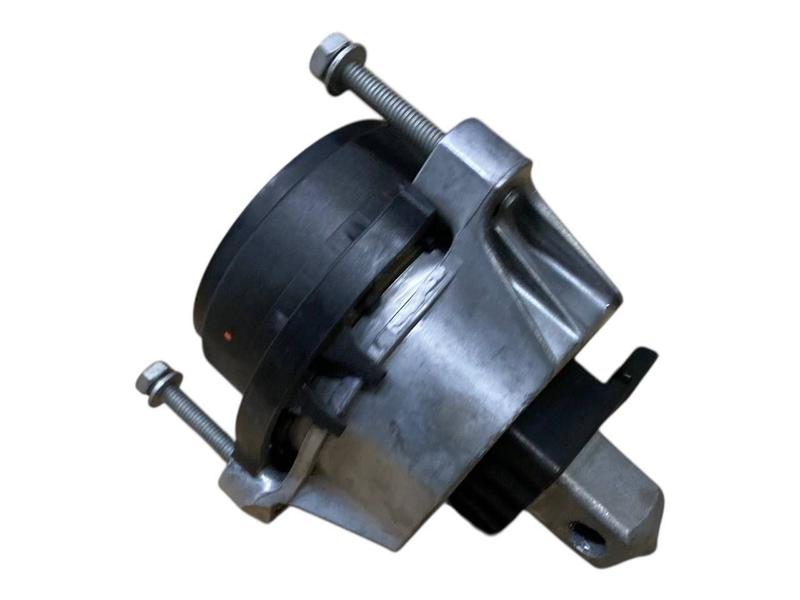 6860472 Soporte motor BMW 3 Series G20 Saloon, 3 Series G20 Saloon LCI, 3 Series G21 Touring, 3 Series G21 Touring LCI, 5 Series G30, 5 Series G30 LCI, 5 Series G31 Touring, 5 Series G31 Touring LCI, 6 Series G32 GT, 6 Series G32 GT LCI, 7 Series G12, 7 Series G12 LCI, 8 Series G14 Convertible, 8 Series G15 Coupé, 8 Series G16 Gran Coupé, X3 G01, X4 G02, X5 G05, X6 G06, X7 G07