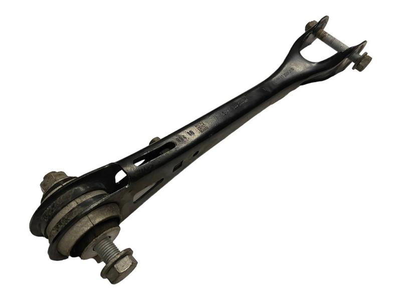 6861114 Brazo suspensión trasero 5 Series F90 M5, 5 Series F90 M5 LCI, 5 Series G30, 5 Series G30 LCI, 5 Series G31 Touring, 5 Series G31 Touring LCI, 5 Series G38, 5 Series G38 LCI, 6 Series G32 GT, 6 Series G32 GT LCI, 7 Series G11, 7 Series G11 LCI, 7 Series G12, 7 Series G12 LCI, 8 Series G15 Coupé