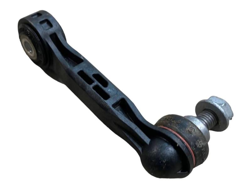 6862865 Bieleta barra estabilizadora trasera 1 Series F40, 1 Series F52 Saloon, 2 Series F45 Active Tourer LCI, 2 Series F46 Gran Tourer LCI, MINI Cabrio F57, MINI Clubman F54 LCI, MINI Countryman F60, MINI F55, MINI F56, X1 F48 LCI, X2 F39