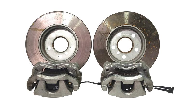 6866297 Juego discos y pinzas de freno BMW 2 Series F45 Active Tourer LCI, 2 Series F46 Gran Tourer LCI, MINI Cabrio F57, MINI Clubman F54 LCI, MINI Countryman F60, MINI F55, MINI F56, X1 F48 LCI, X2 F39