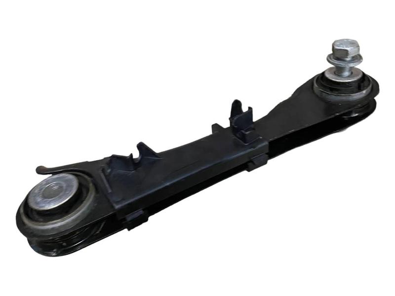 6867537 Brazo suspensión trasero 5 Series F90 M5, 5 Series F90 M5 LCI, 5 Series G30, 5 Series G30 LCI, 5 Series G31 Touring, 5 Series G31 Touring LCI, 5 Series G38, 5 Series G38 LCI, 6 Series G32 GT, 6 Series G32 GT LCI, 7 Series G11, 7 Series G11 LCI, 7 Series G12, 7 Series G12 LCI, 8 Series F91 M8 Convertible, 8 Series F92 M8 Coupé, 8 Series F93 M8 Gran Coupé, 8 Series G14 Convertible, 8 Series G15 Coupé, 8 Series G16 Gran Coupé