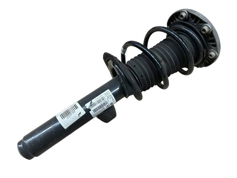 6873748 Amortiguador con muelle delantero BMW 2 Series F22, 2 Series F22 LCI, 2 Series F23, 2 Series F23 LCI