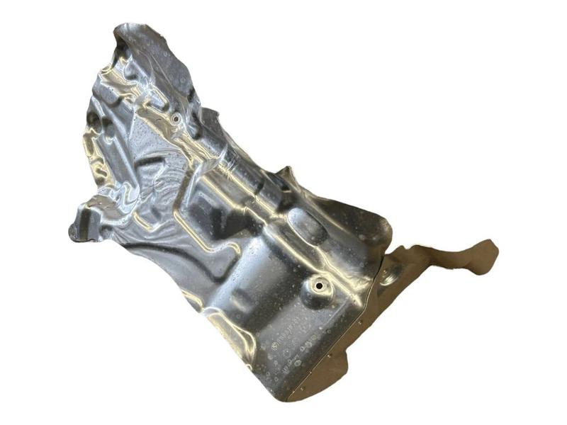 6882183 Escudo térmico compartimento motor 1 Series F40, 1 Series F52 Saloon, 2 Series F45 Active Tourer LCI, 2 Series F46 Gran Tourer LCI, MINI Cabrio F57, MINI Clubman F54 LCI, MINI Countryman F60, MINI F55, MINI F56, X1 F48 LCI, X2 F39