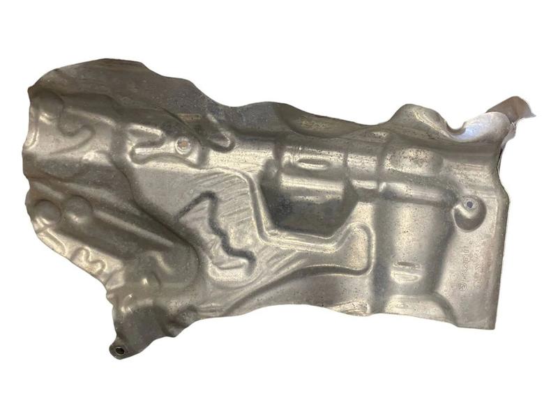 6882183 Escudo térmico compartimento motor BMW 1 Series F40, 1 Series F52 Saloon, 2 Series F45 Active Tourer LCI, 2 Series F46 Gran Tourer LCI, MINI Cabrio F57, MINI Clubman F54 LCI, MINI Countryman F60, MINI F55, MINI F56, X1 F48 LCI, X2 F39