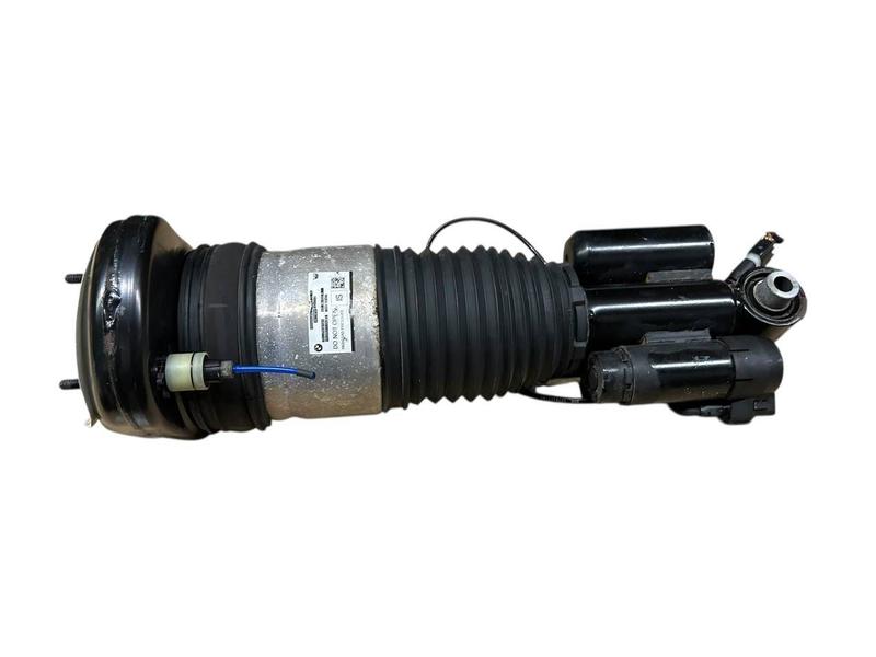 6882824 Amortiguador / suspensión neumática BMW 5 Series G31 Touring LCI